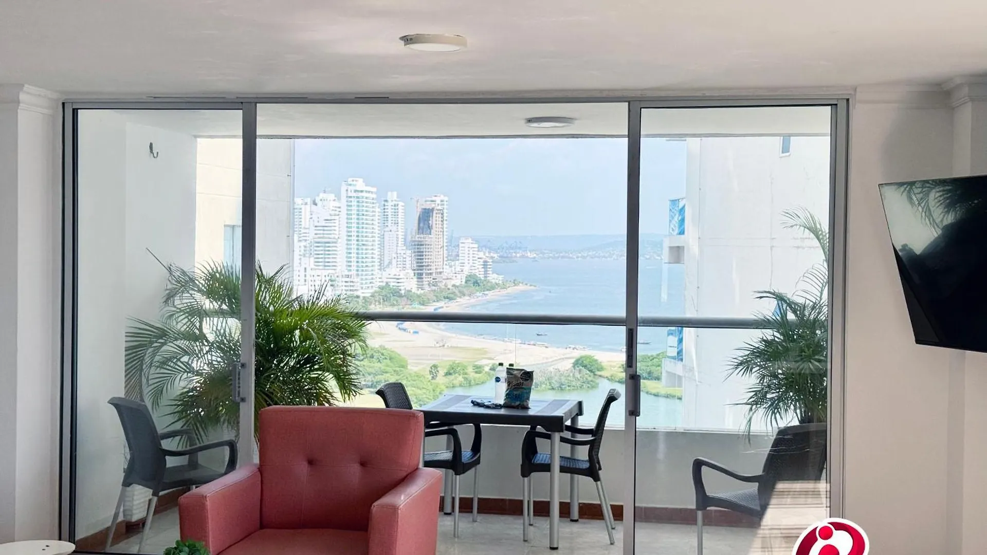Apto 3 Alcobas Piso 17 Vista Al Mar Por Parceros Group Cartagena 哥伦比亚